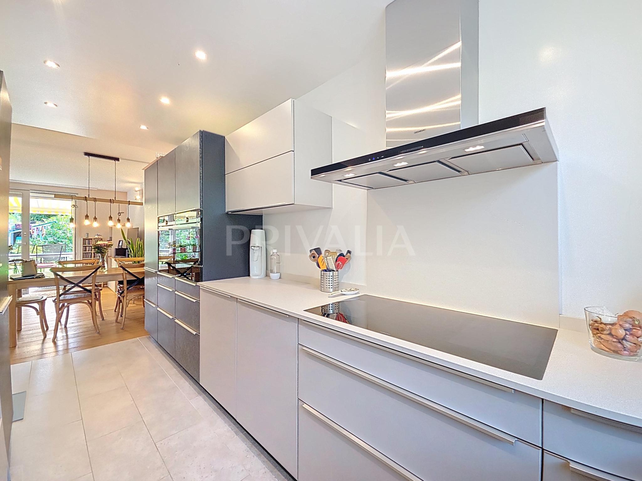 PrivaliaCharming renovated village house in a quiet residential area