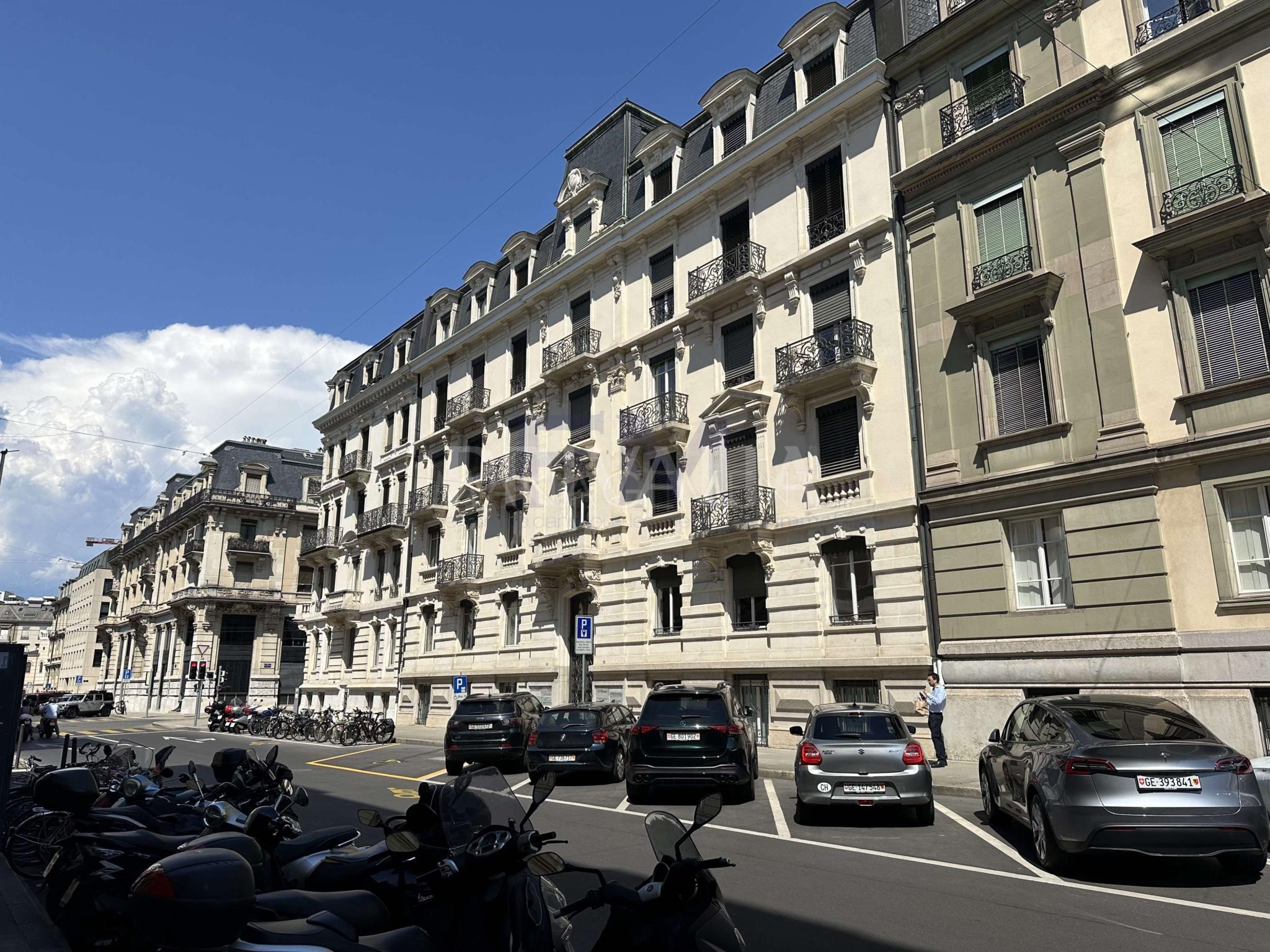 PrivaliaOffices of around 125 m2 in the heart of the Quartier des Banques