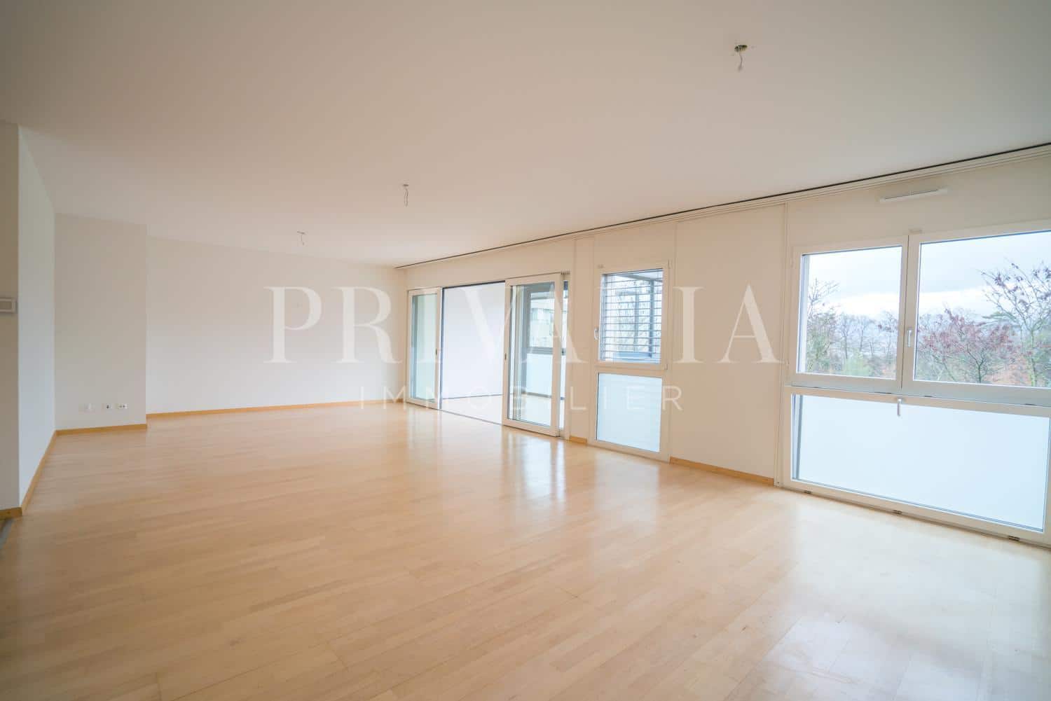 PrivaliaBel appartement de 154 m2 avec balcon et jardin d’hiver
