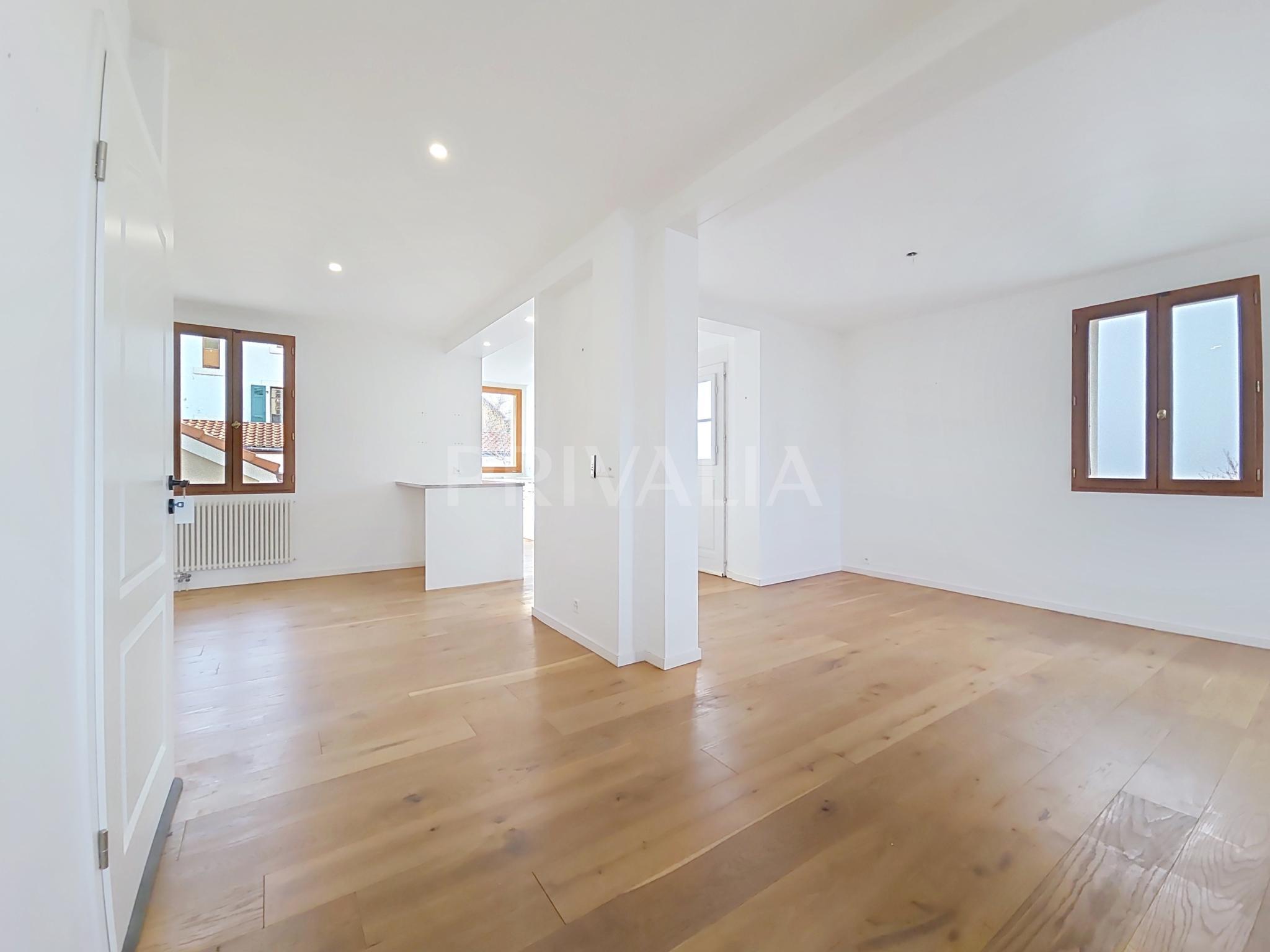 PrivaliaCharmante maison individuelle avec annexe indépendante