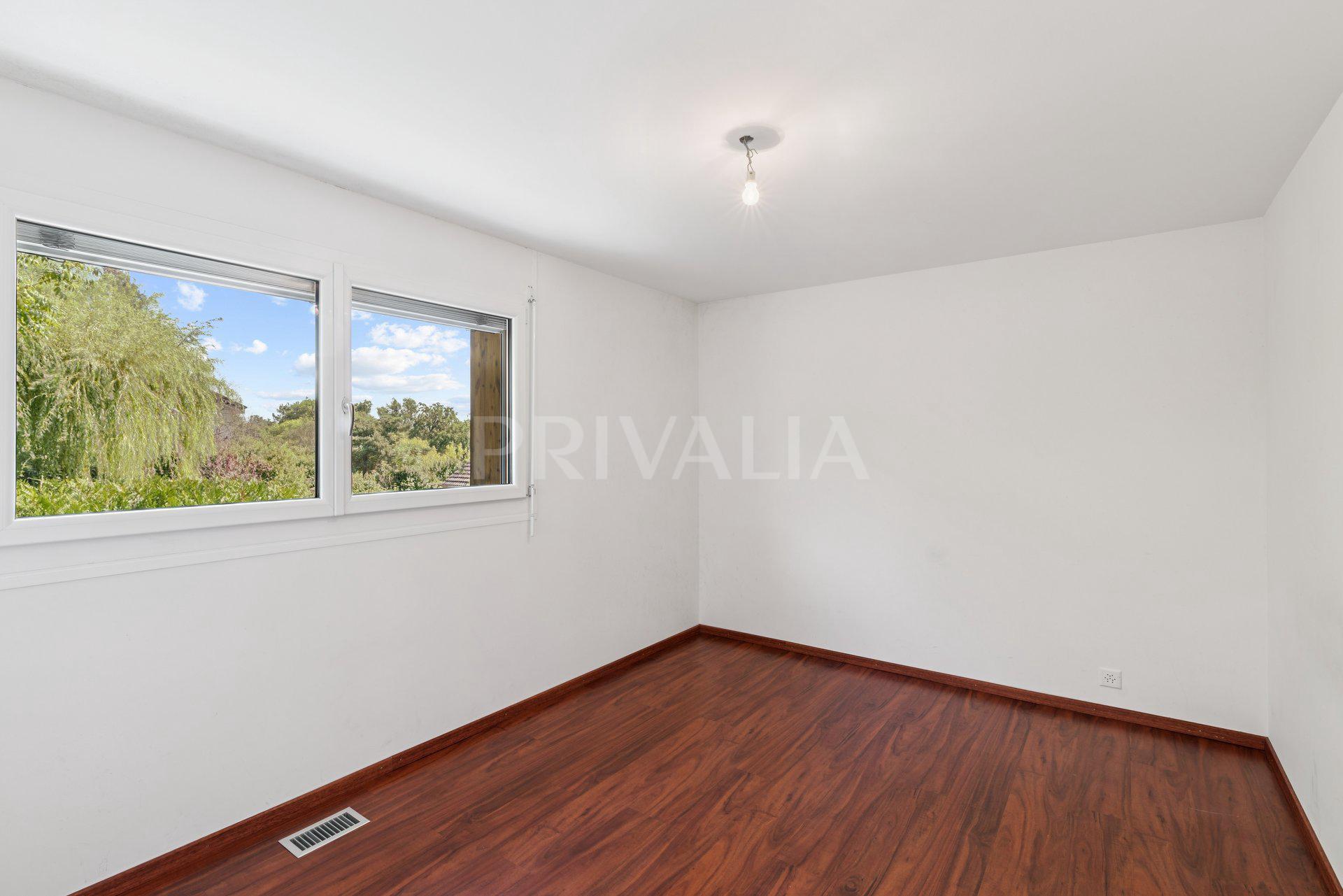 PrivaliaExclusive – Contemporary Minergie villa in gable of 211m2 (M9360)