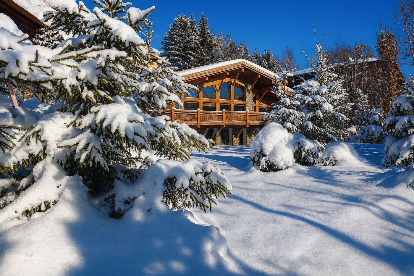 PrivaliaRésidence alpine d’exception avec spa privé et vues panoramiques